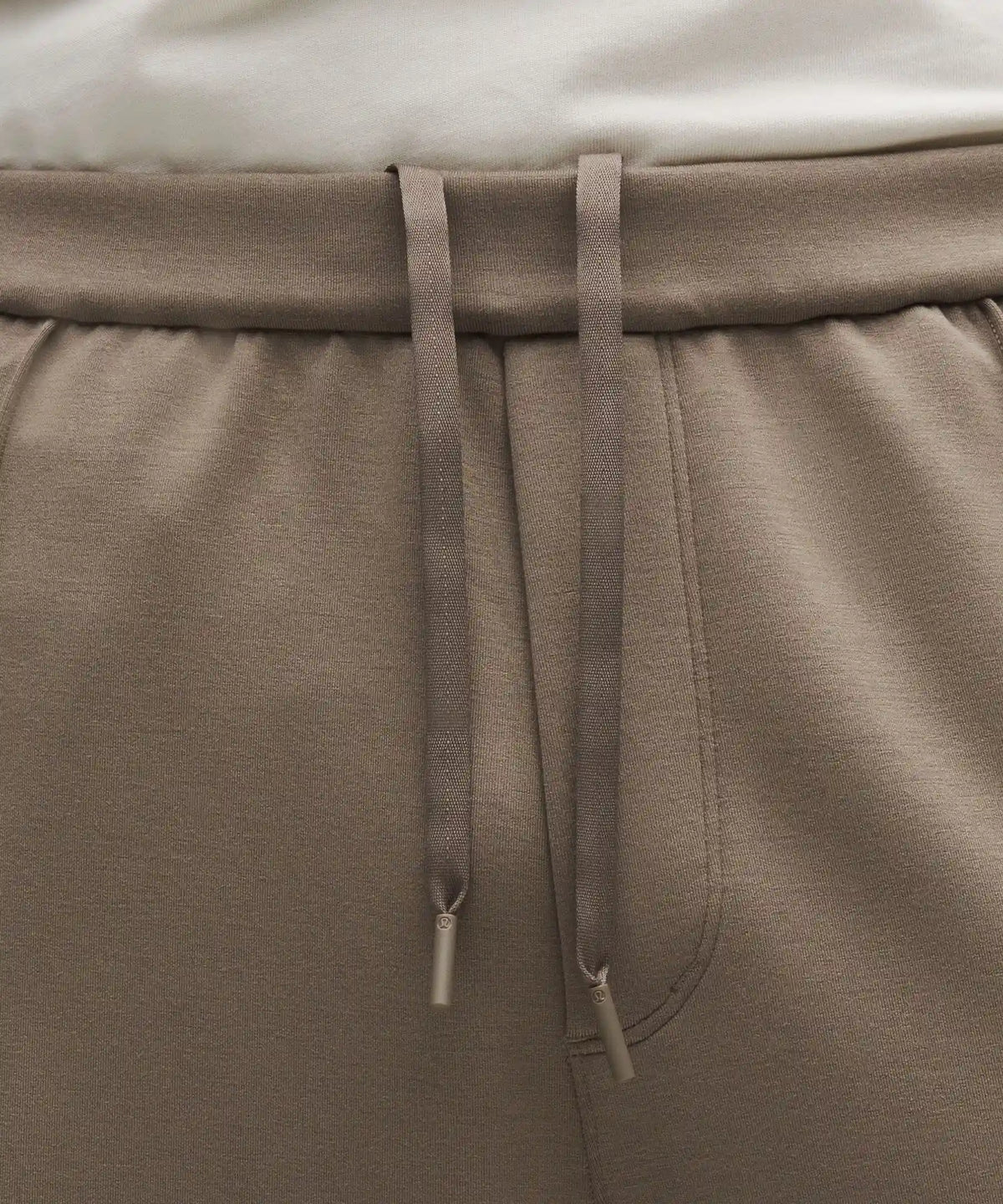 Smooth Spacer Pintuck Pant *Regular