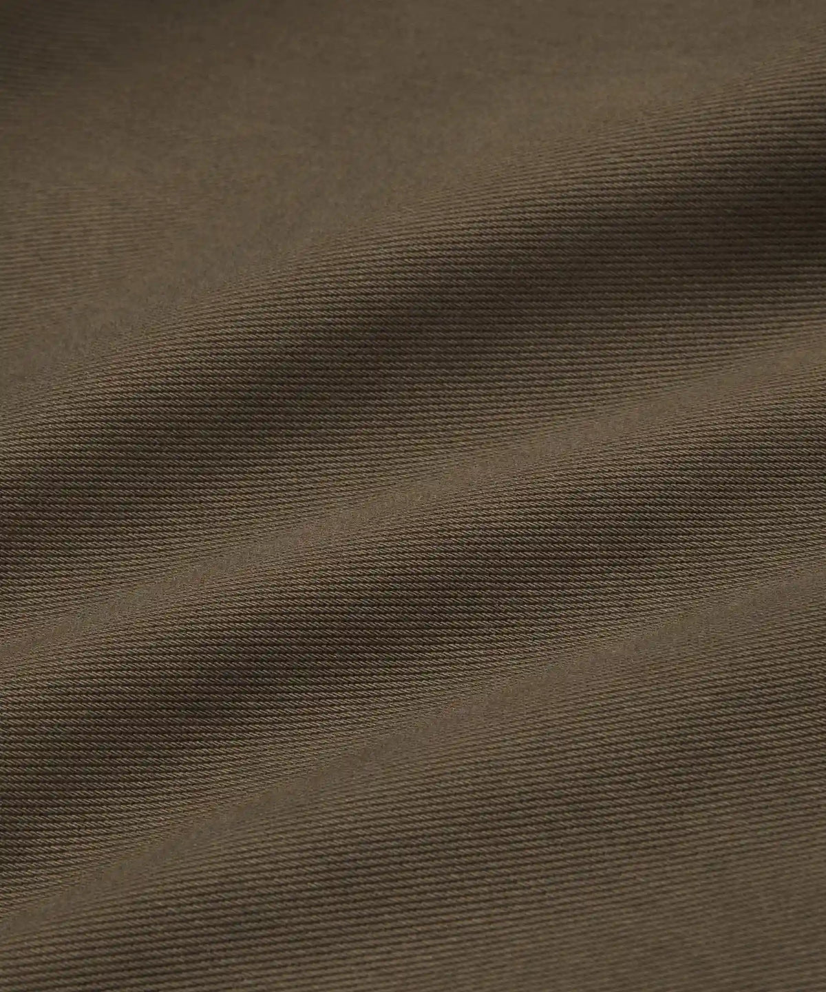 EasyFive Mid-Rise Short 4.5"