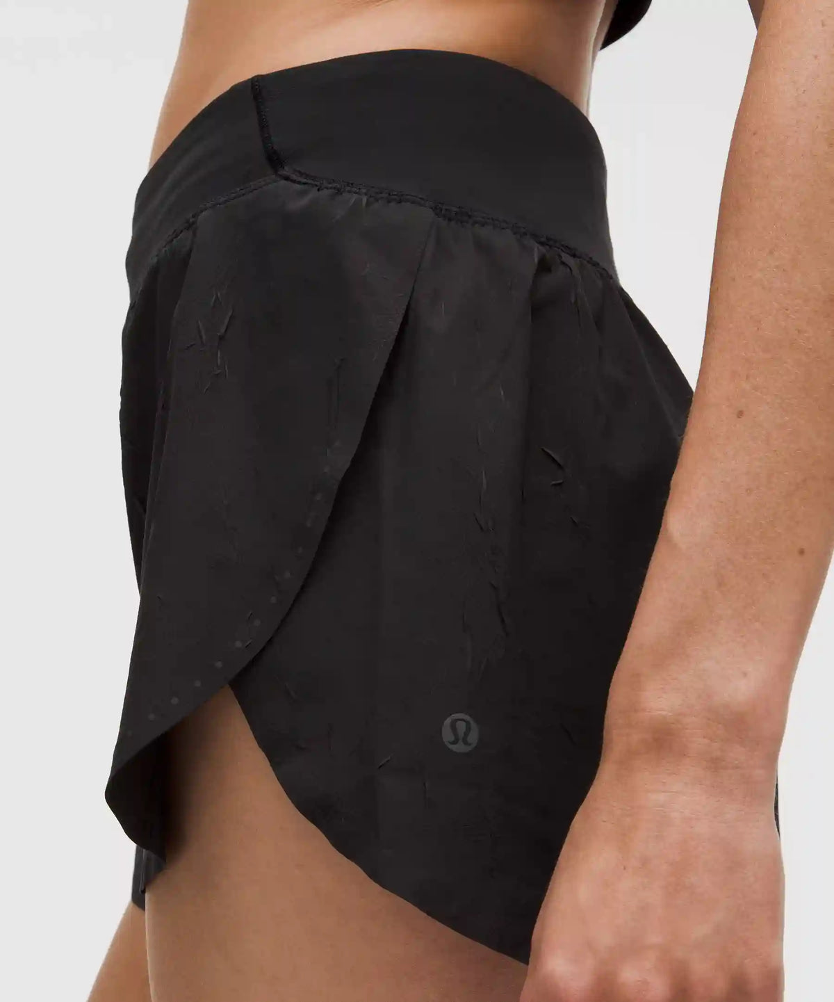 Fast and Free High-Rise Split Short 3" *Crinkle