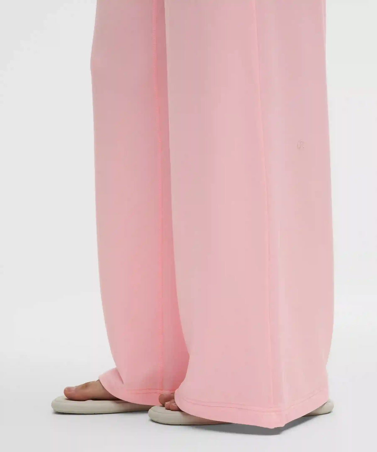 BeCalm Mid-Rise Wide-Leg Pant