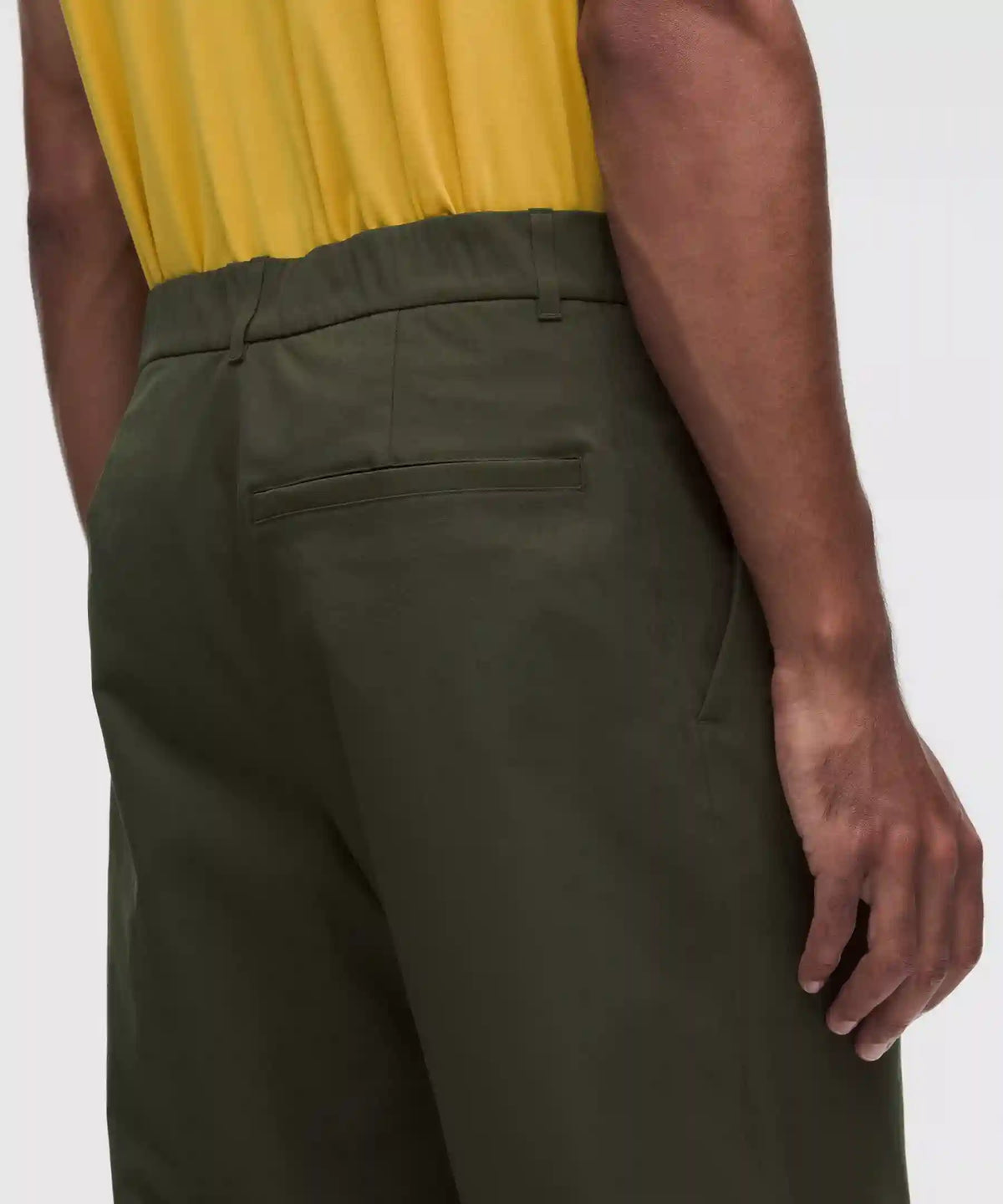 The Norm Pleated Smooth Twill Trouser *Regular