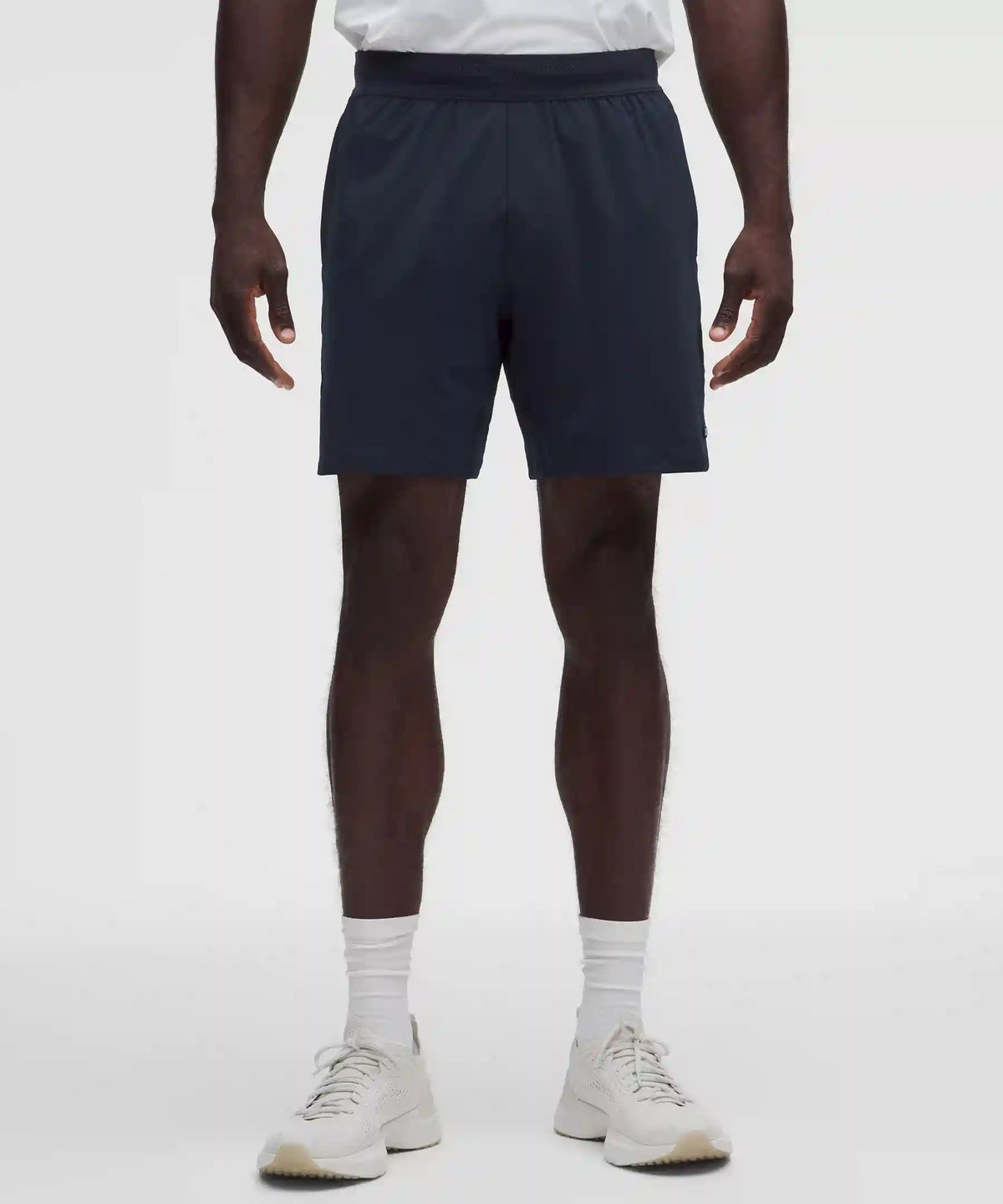 Mesh-Panelled Tennis Short 7"