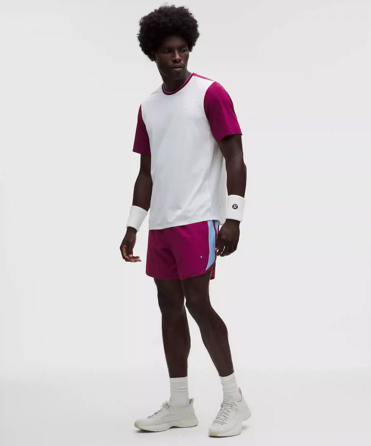 Lightweight Mesh-Pannelled Tennis Short 7"