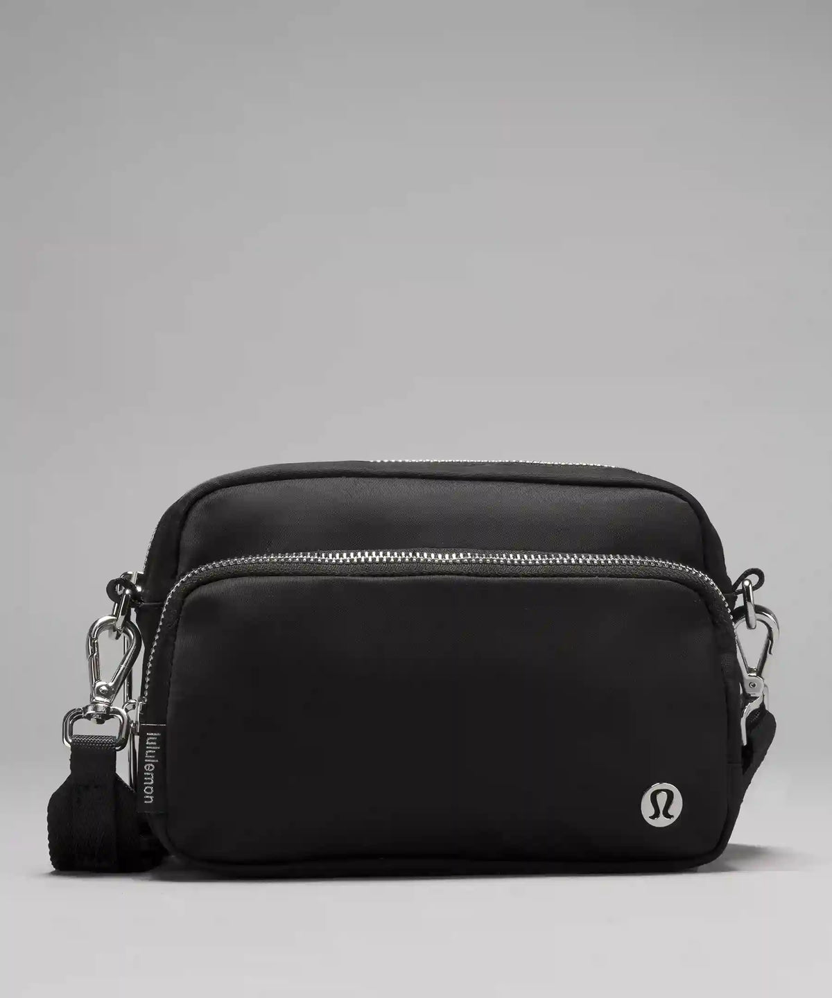 Everywhere Crossbody Bag 2L *Metal Hardware