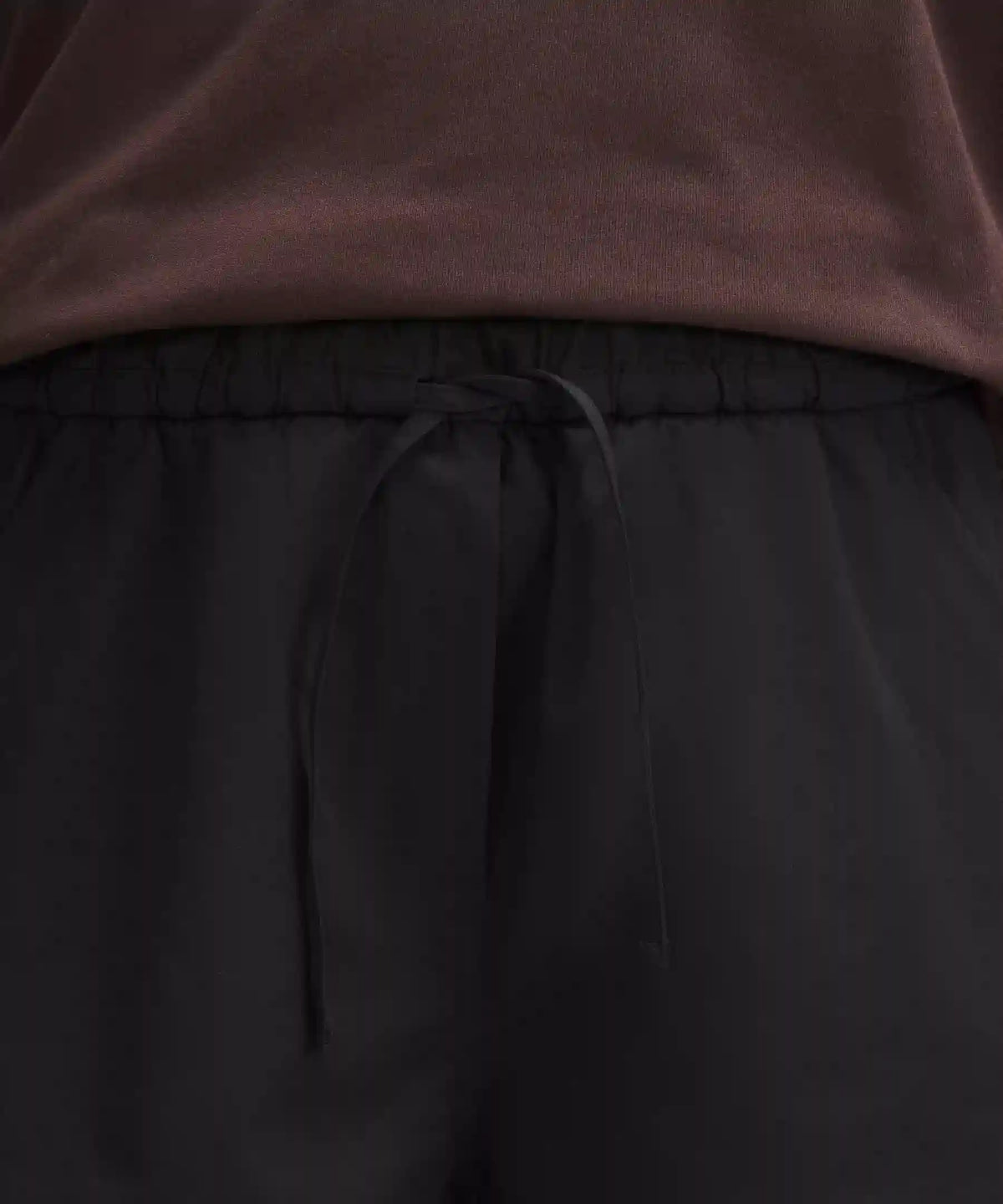 Cinchable Waist High-Rise Woven Short 3.5"