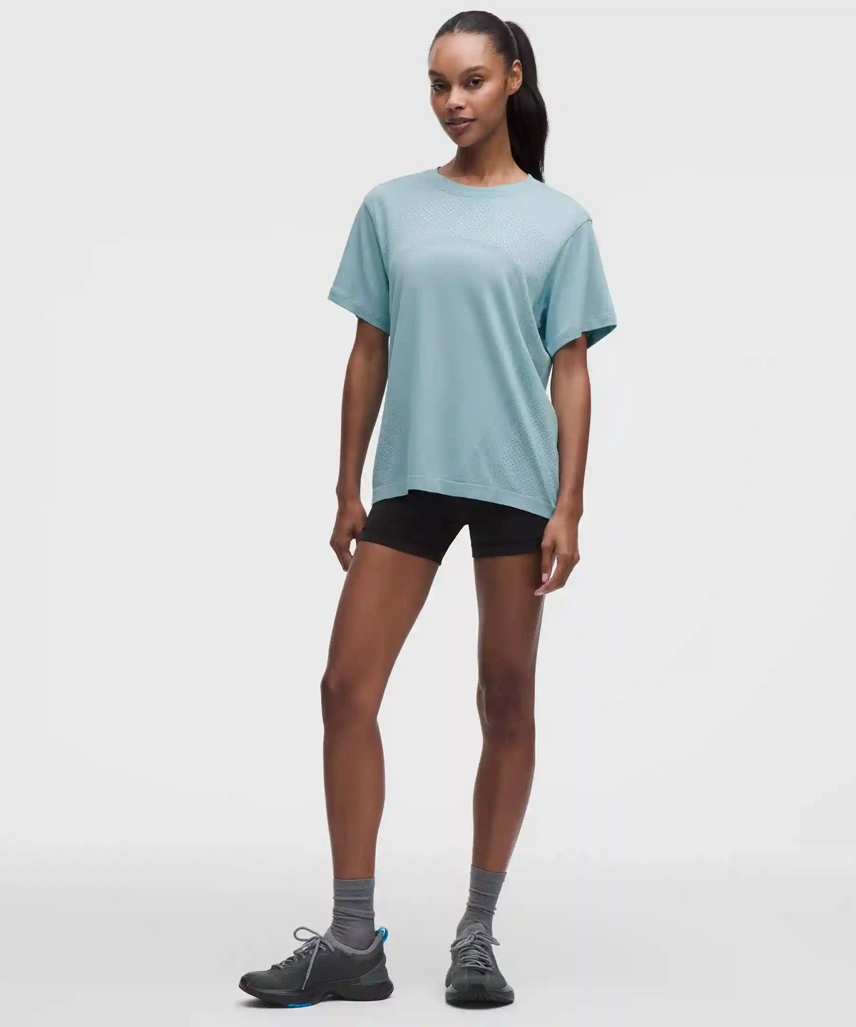 Swiftly Relaxed Short-Sleeve Shirt Hip Length *Logo