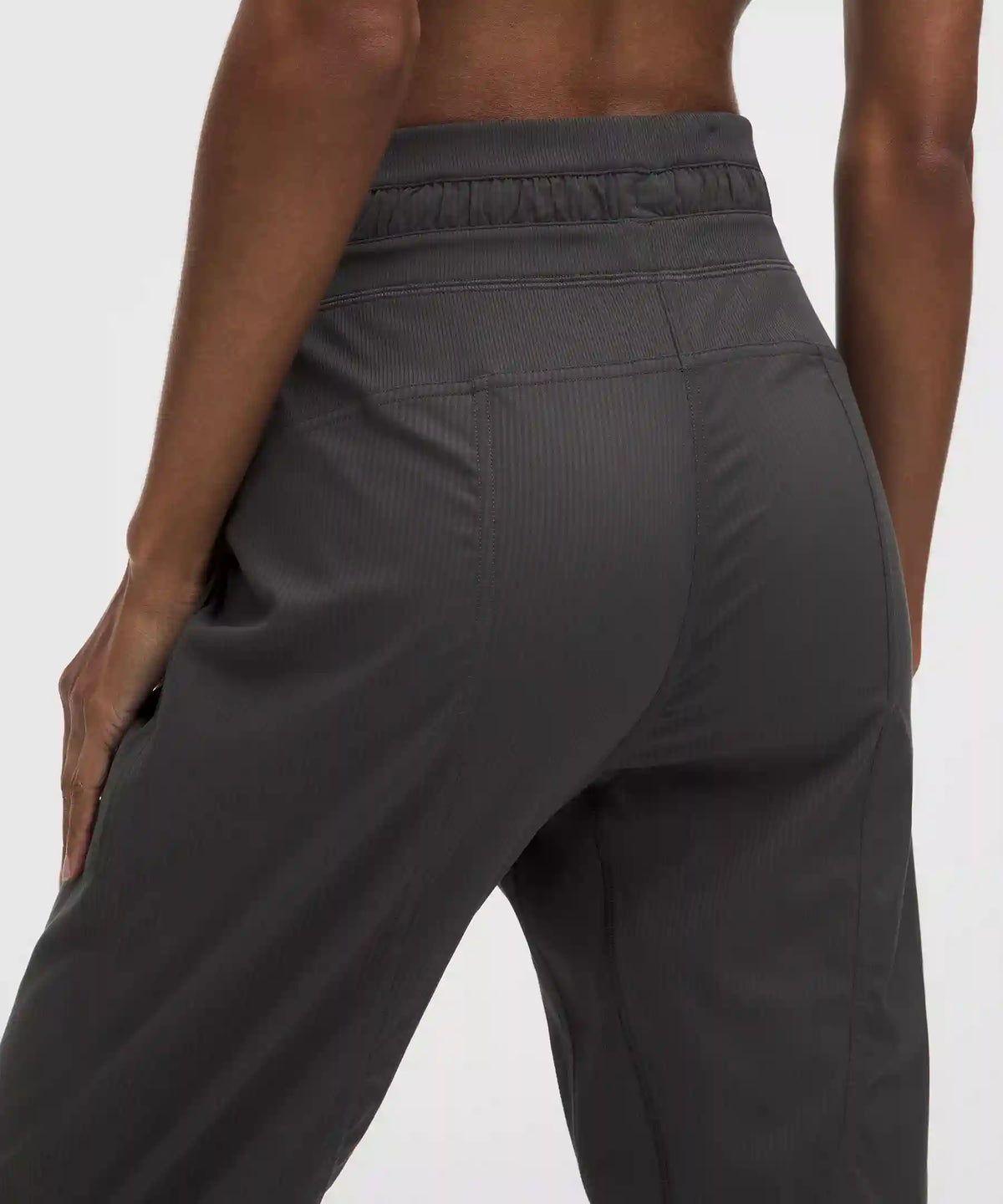 Dance Studio Mid-Rise Cropped Pant