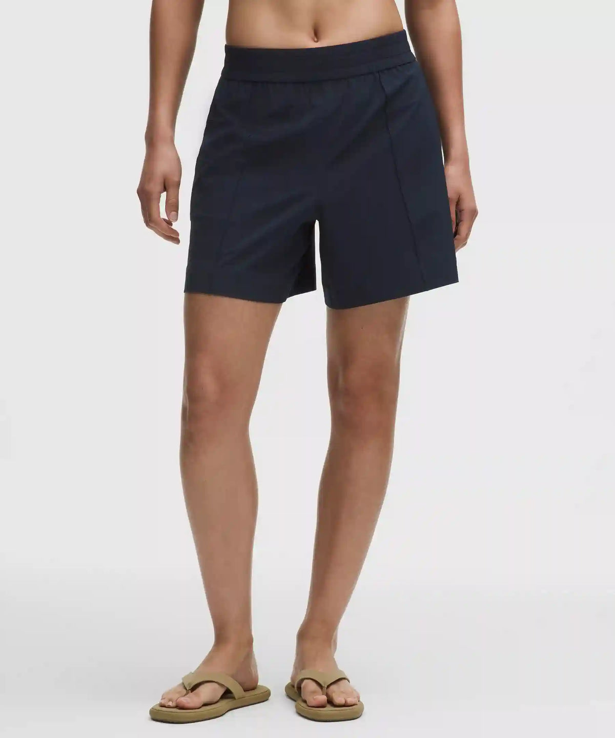 Breezily Mid-Rise Short 6"