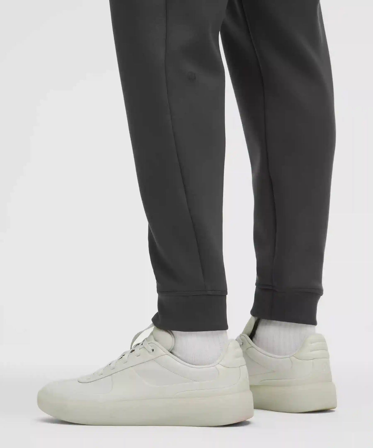 Smooth Spacer Jogger *Regular