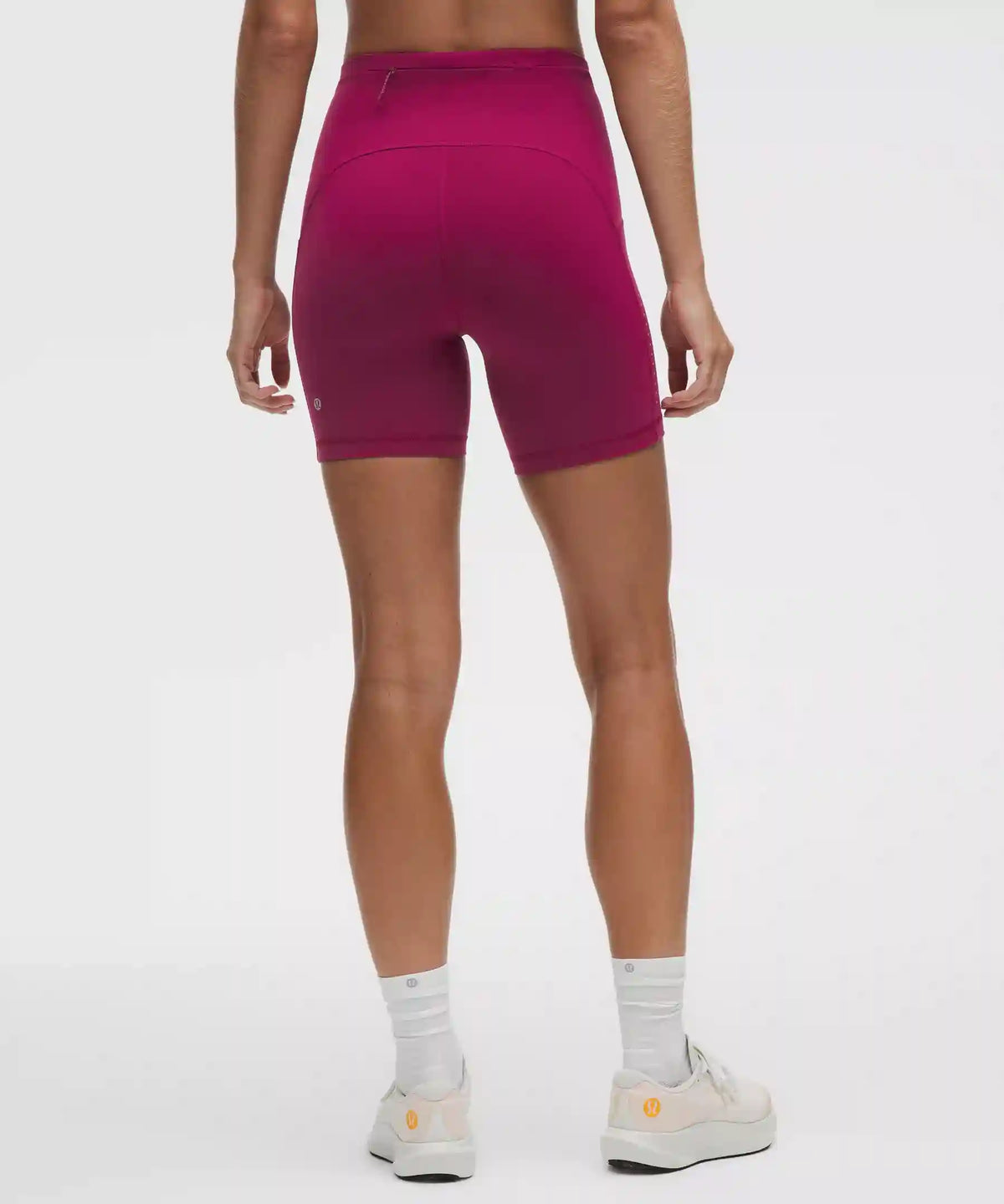 Swift Speed High-Rise Short 6"