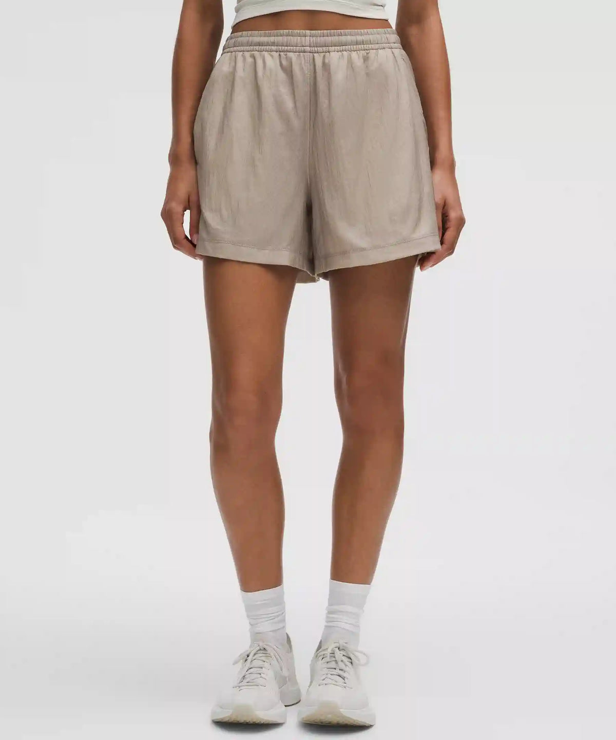 Lightweight Mid-Rise Active Short 5"