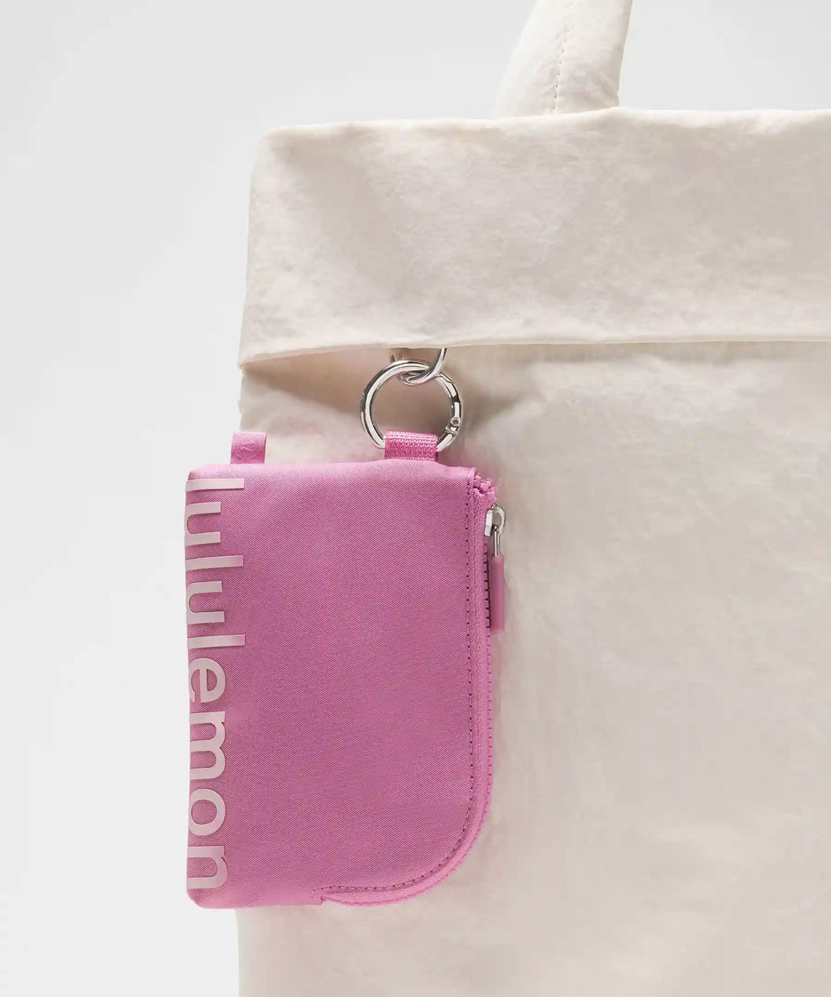 Clippable Card Pouch