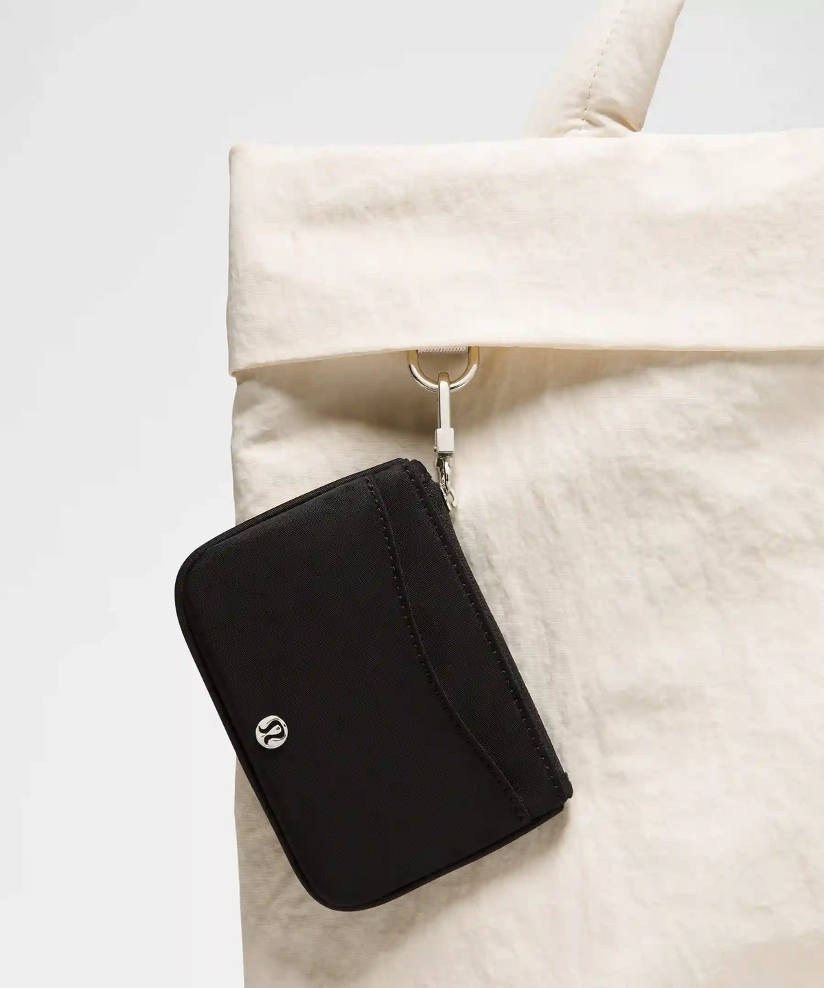 Clippable Card Holder