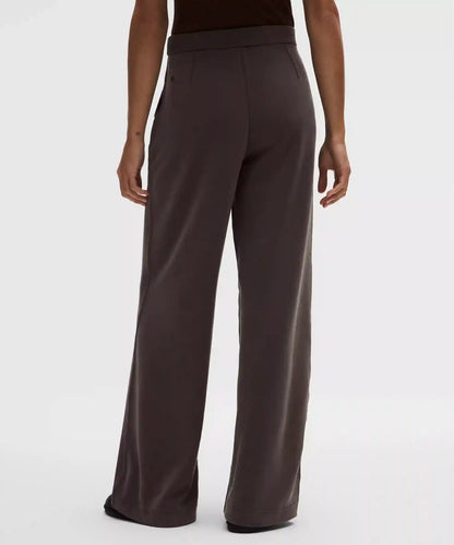 Softstreme Pintuck High-Rise Wide-Leg Pant *Regular