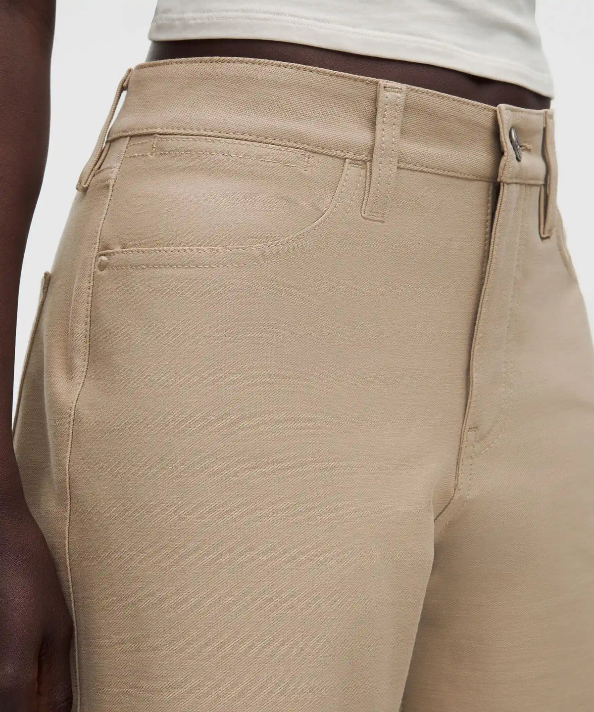 EasyFive Low-Rise Classic Wide-Leg Pant *Short