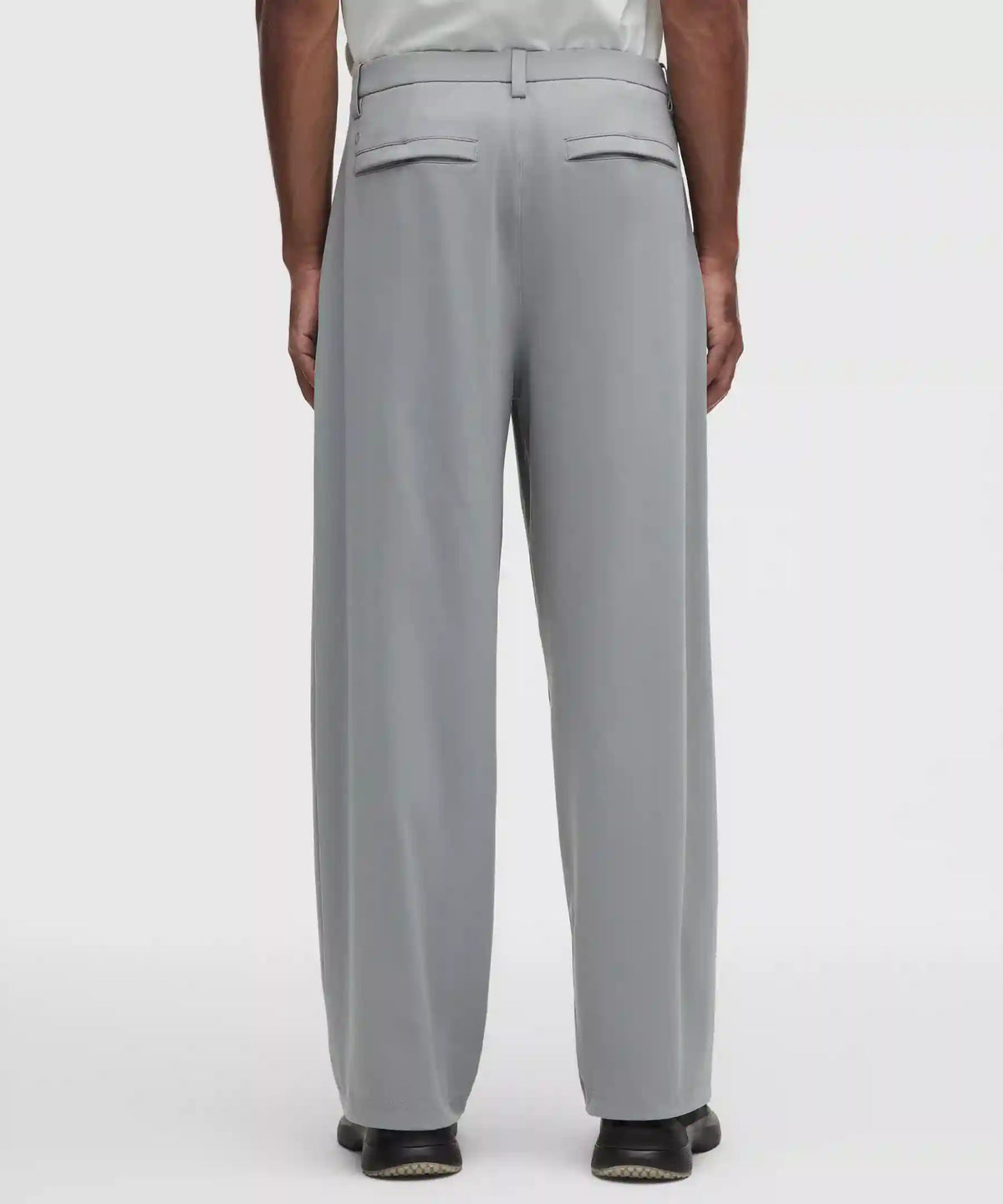 Men's Daydrift Relaxed-Fit Pleated Trouser *Regular