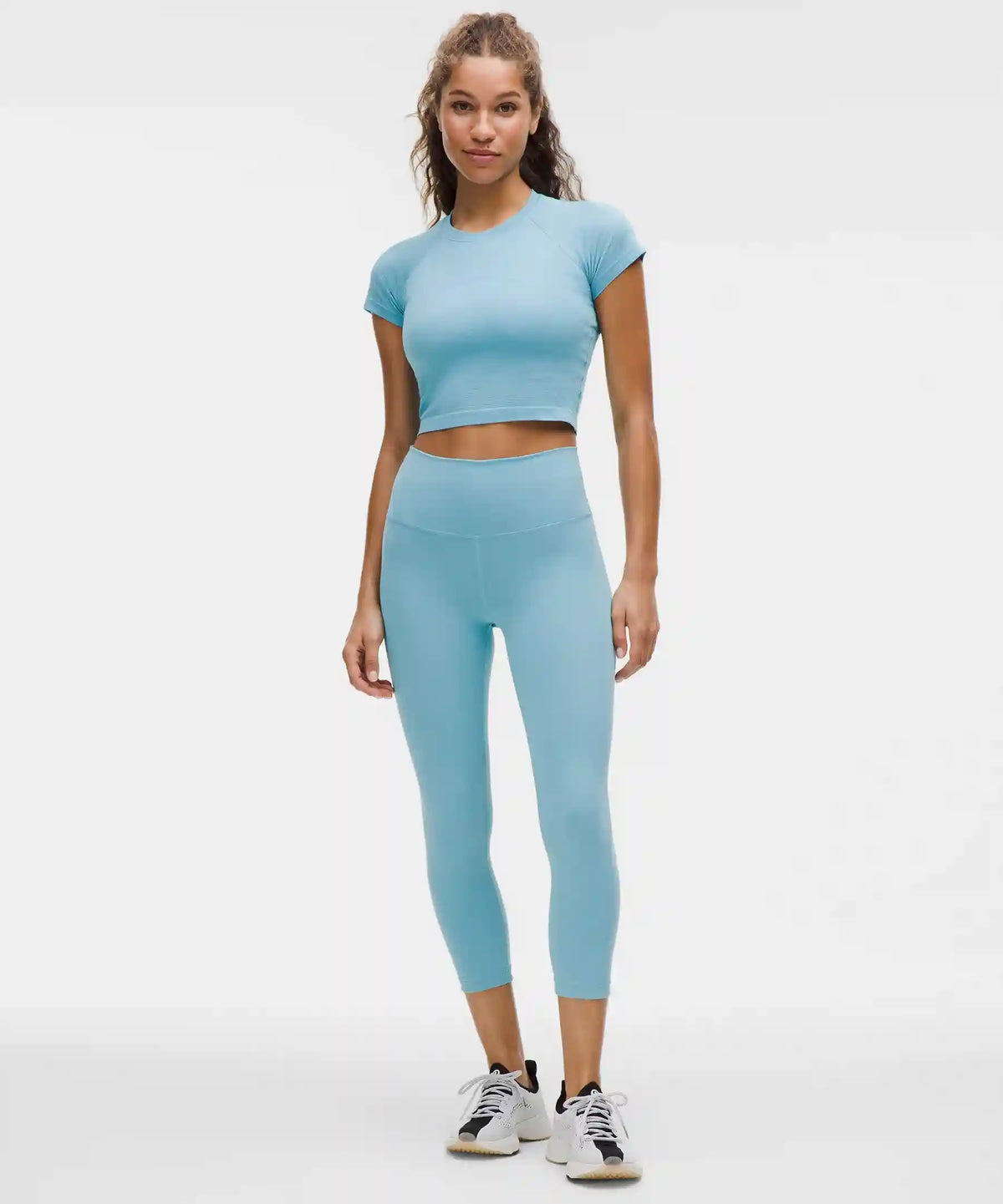 Swiftly Tech Cropped Short-Sleeve Shirt 2.0