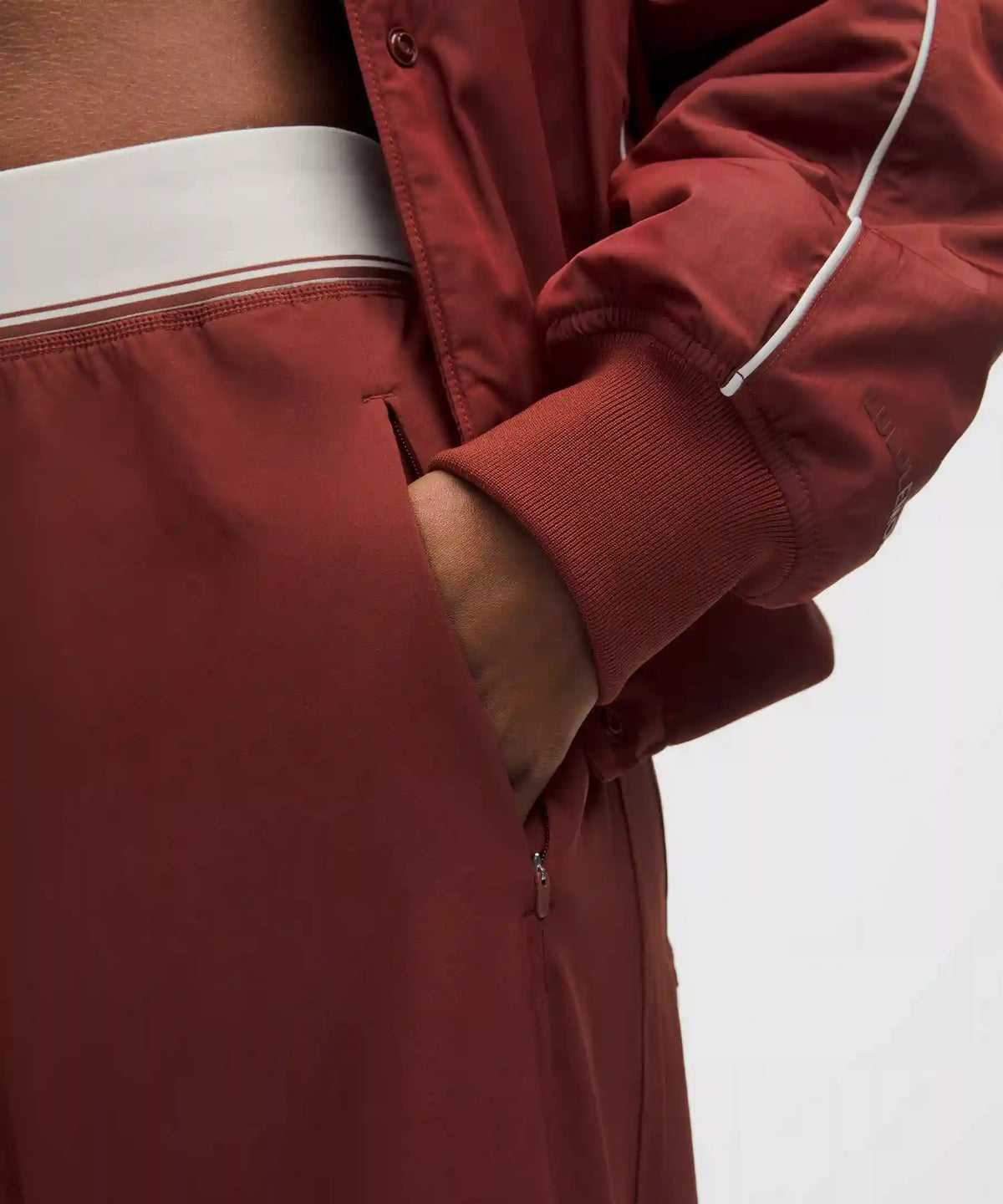 Swift High-Rise Wide-Leg Pant *Logo Waistband