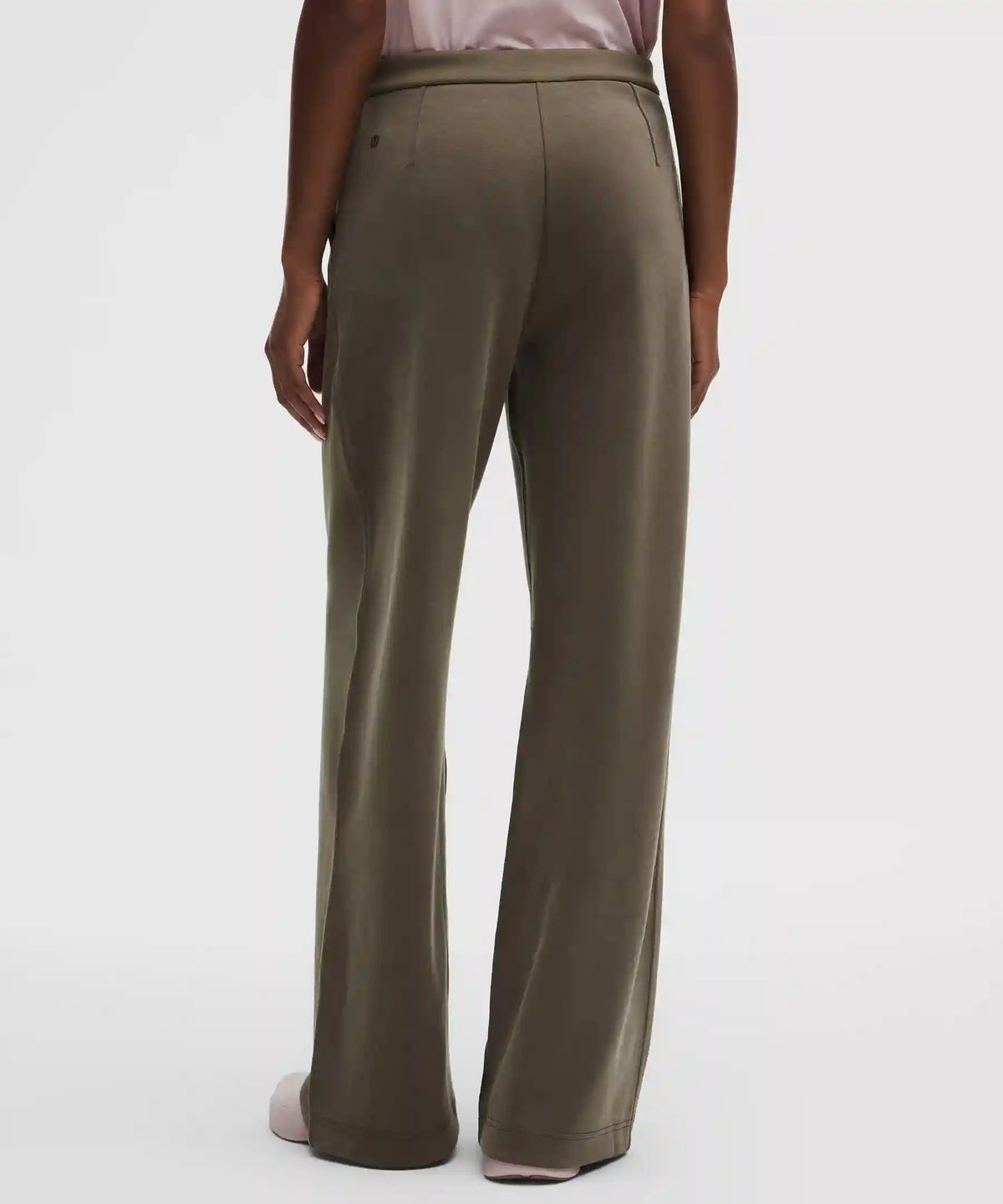 Softstreme Pintuck High-Rise Wide-Leg Pant *Regular