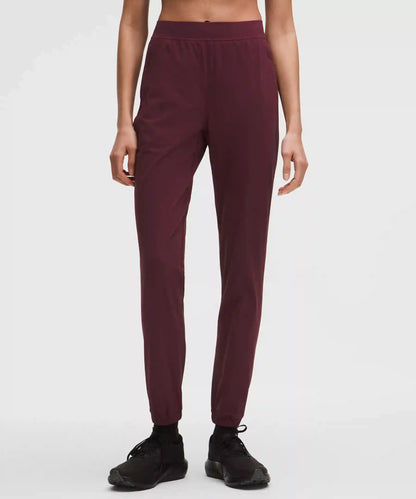 Adapted State High-Rise Jogger *Short