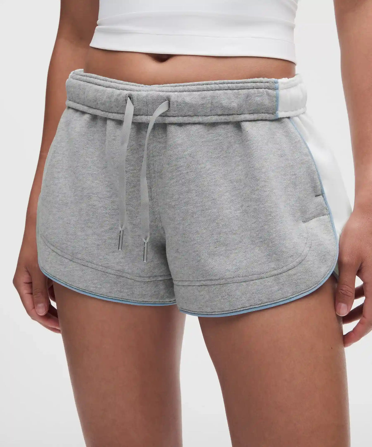 Scuba Mid-Rise Dolphin Short 3" *Colourblock