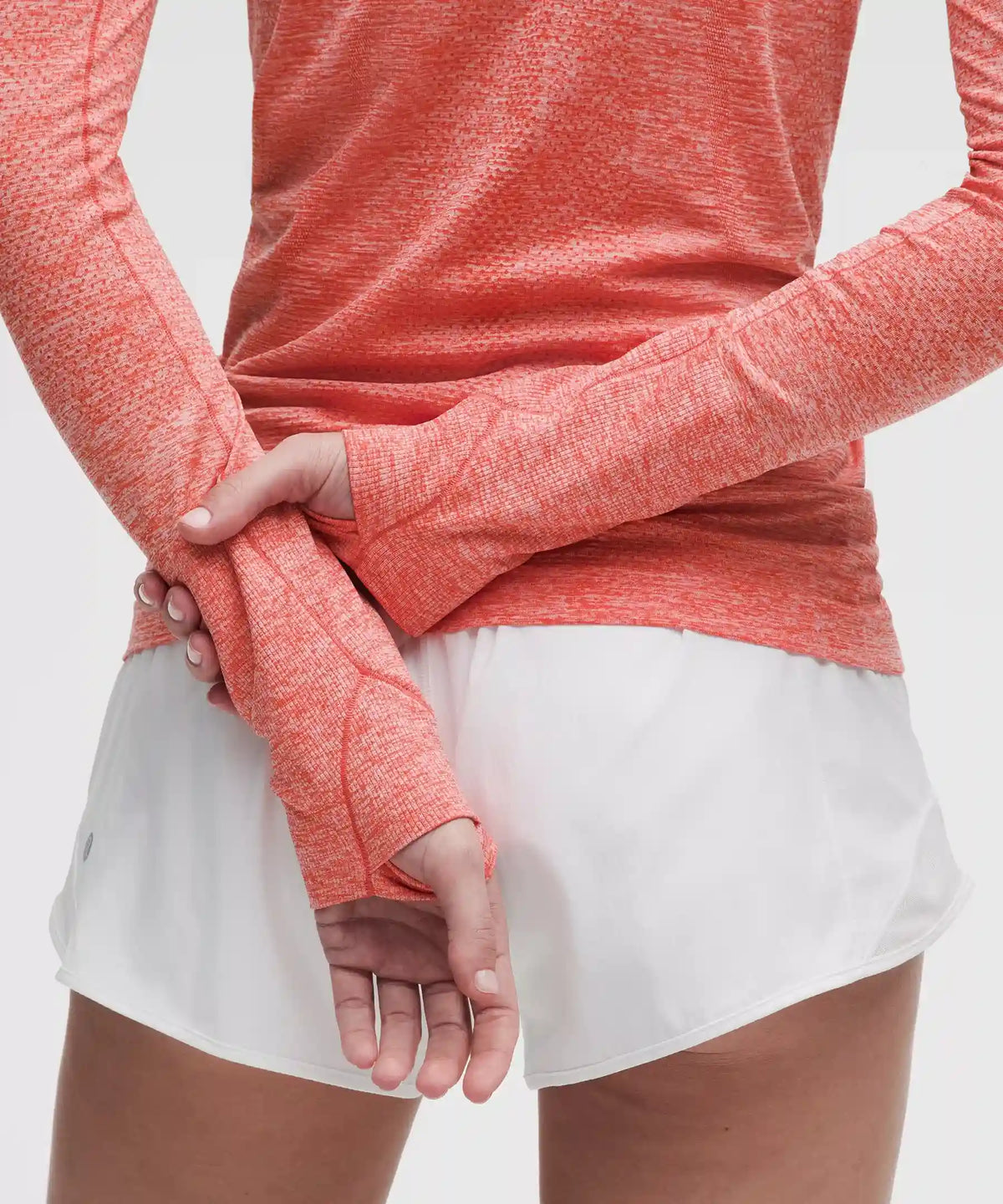 Swiftly Tech Long-Sleeve Shirt 2.0 *Hip Length