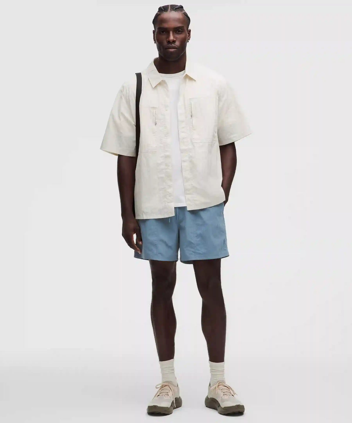 Beach to Trail Lined Short 5"