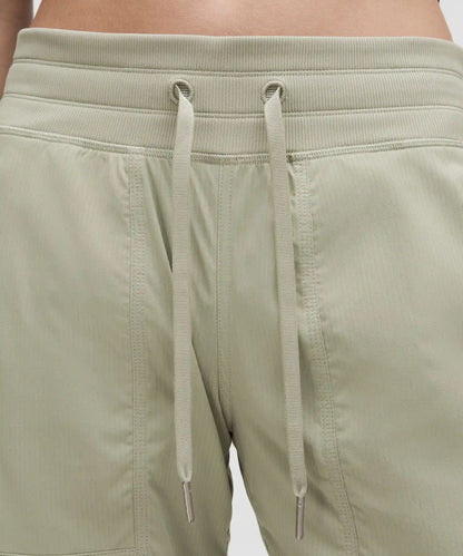 Dance Studio Mid-Rise Pant *Short