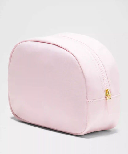 City Essentials Pouch 4L