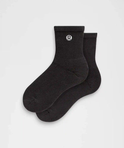 Unisex Daily Essential Quarter Socks