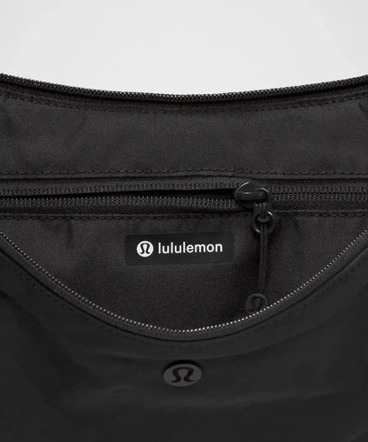 Slouchy Sling Bag 6L