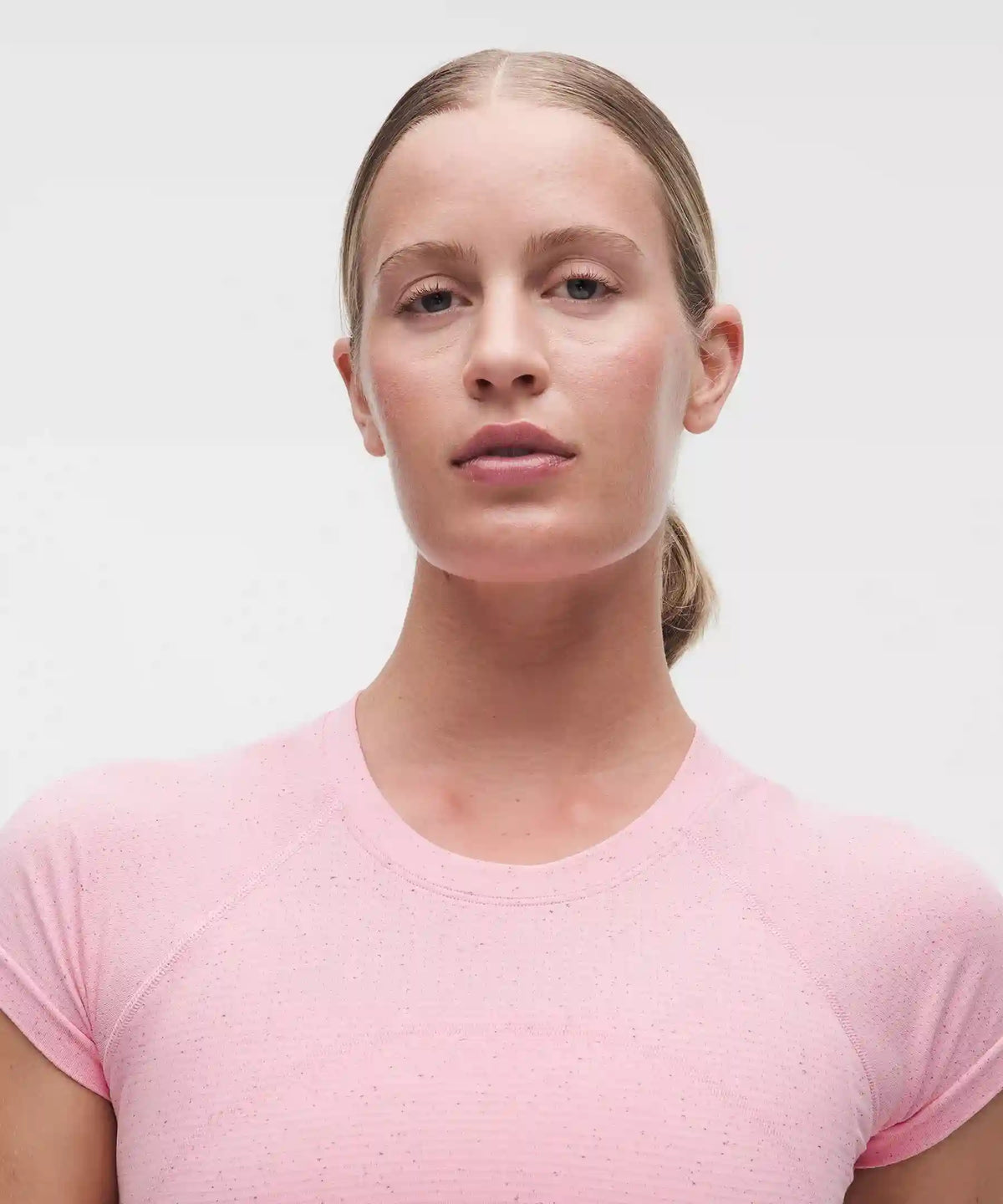 Swiftly Tech Cropped Short-Sleeve Shirt 2.0