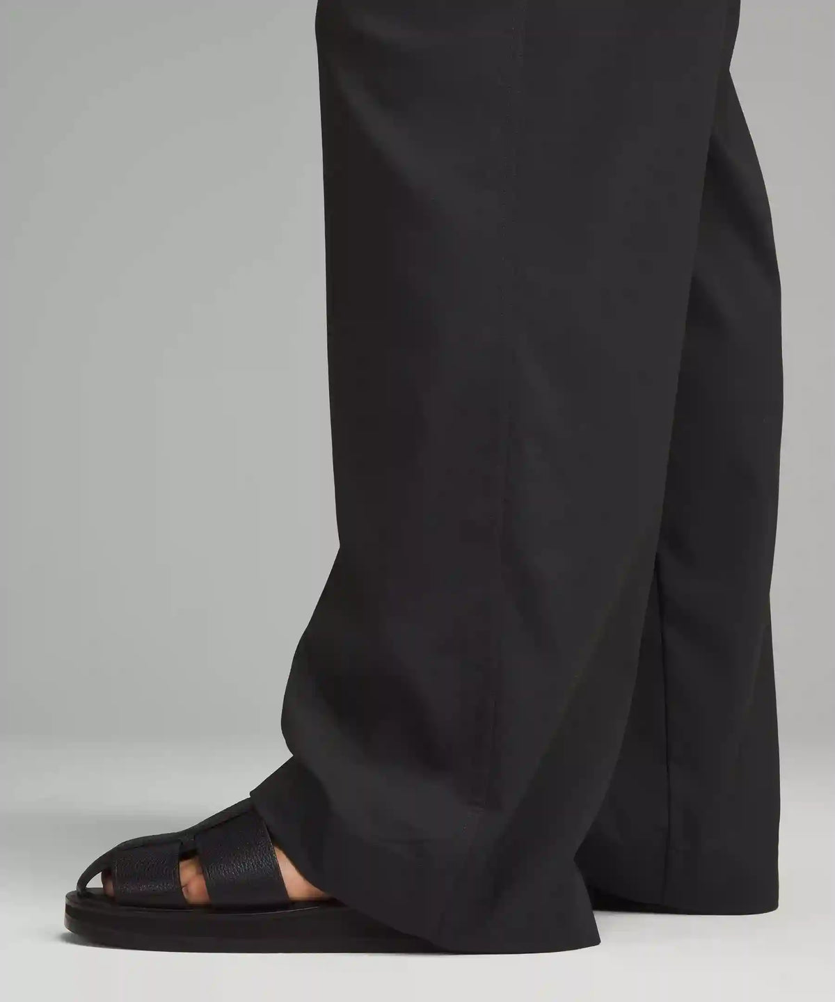 Pleat-Front High-Rise Trouser *Regular