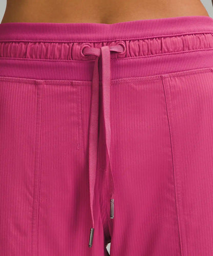 Dance Studio Mid-Rise Cropped Pant