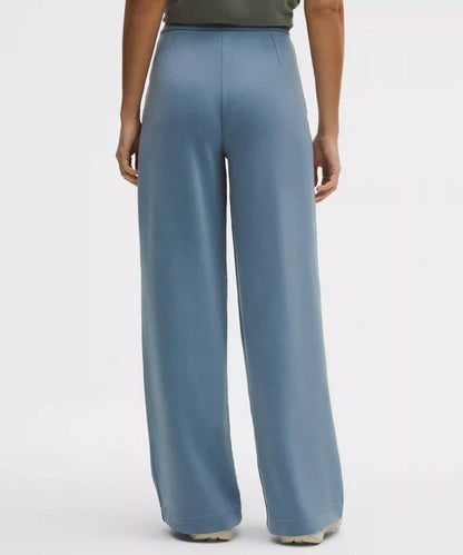Softstreme Pintuck High-Rise Wide-Leg Pant *Regular