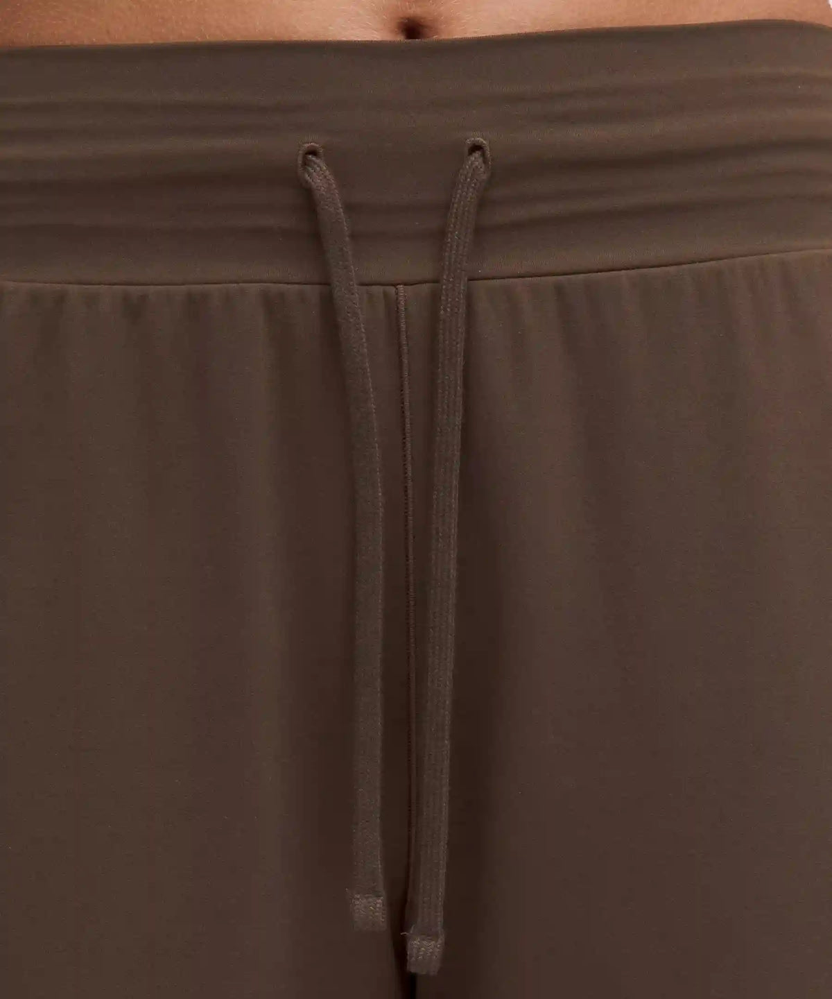Groove Mid-Rise Relaxed Bermuda Short