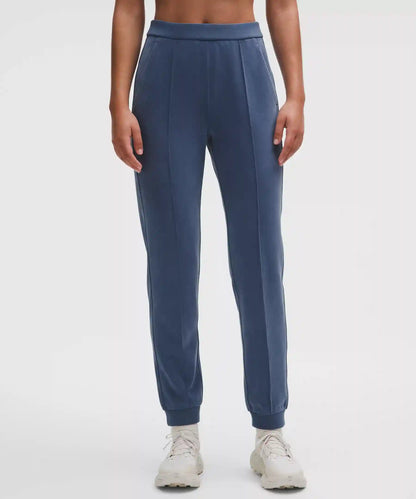 Softstreme Classic-Fit High-Rise Jogger