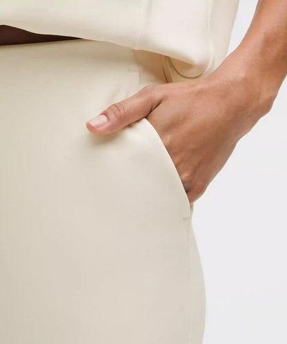 Brushed Softstreme Mid-Rise Flared Pant *Regular