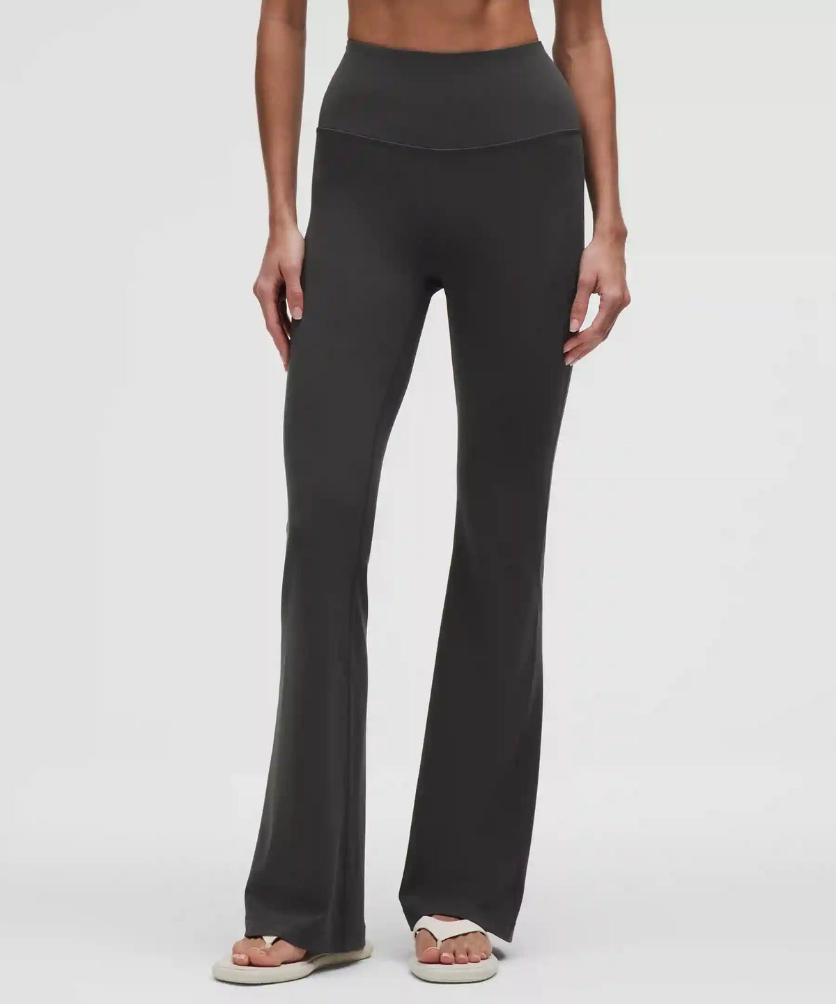 Groove Nulu Super-High-Rise Flared Pant *Regular