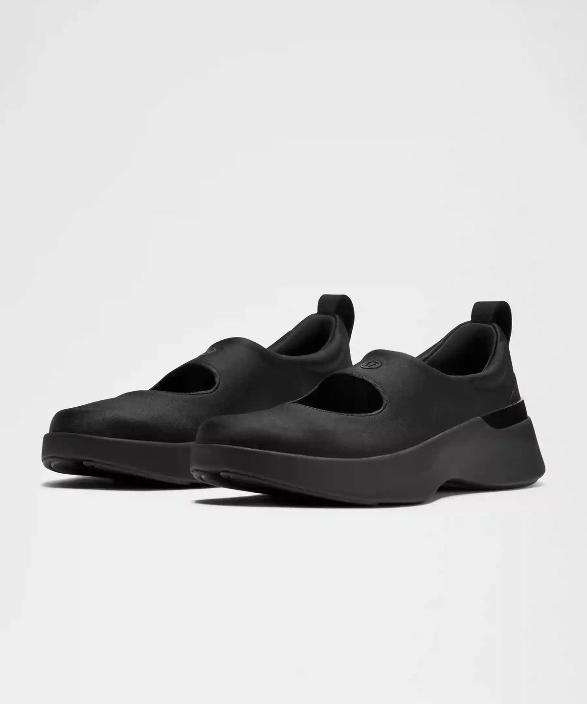 Women's Mary Train Sneaker