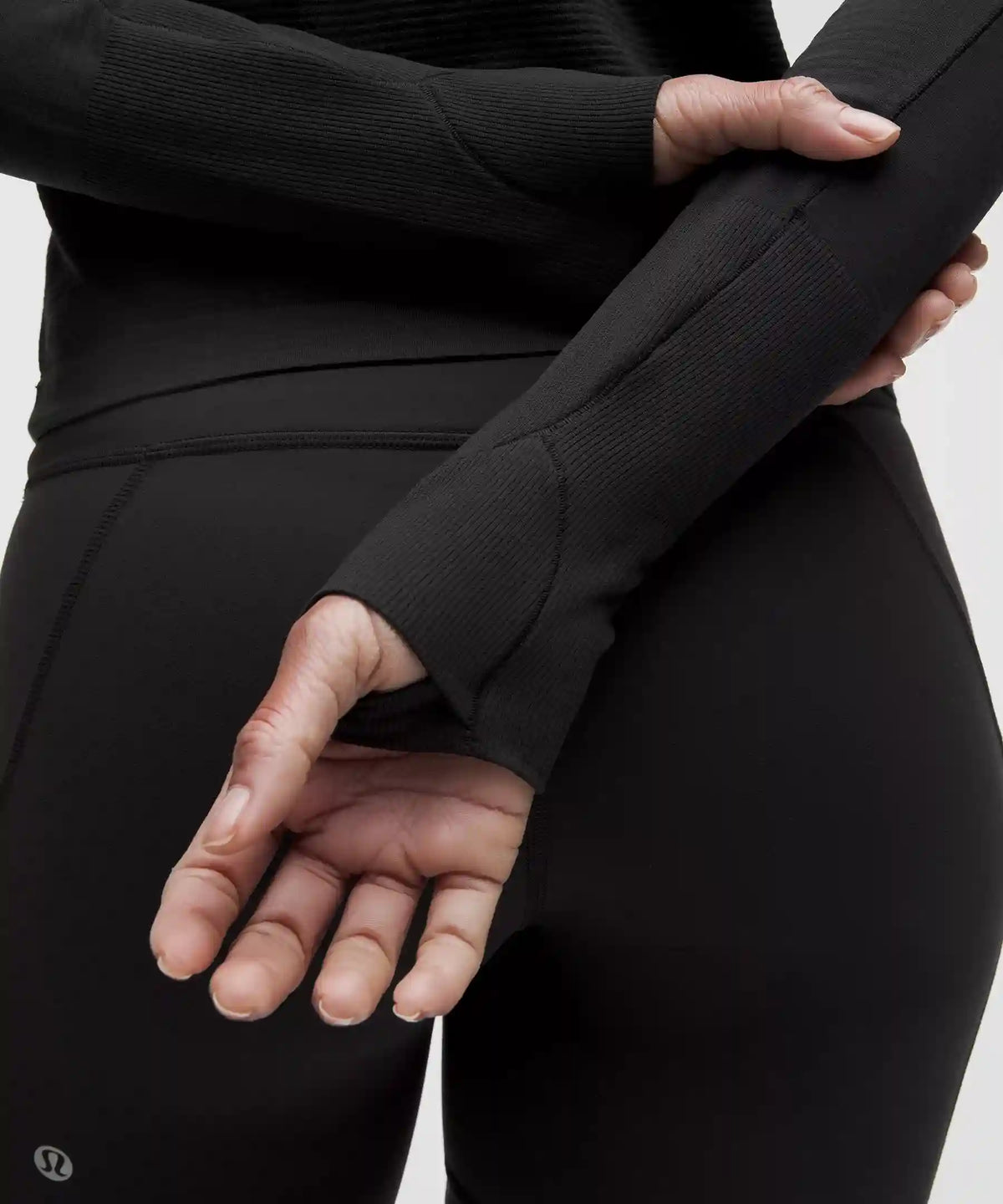 Swiftly Tech Long-Sleeve Shirt 2.0 *Waist Length