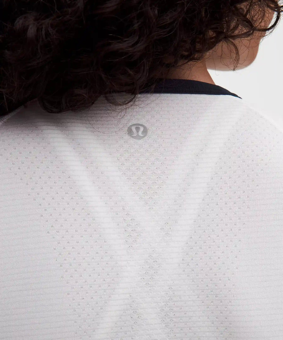 Swiftly Tech Long-Sleeve 2.0 Waist Length *Colour Block