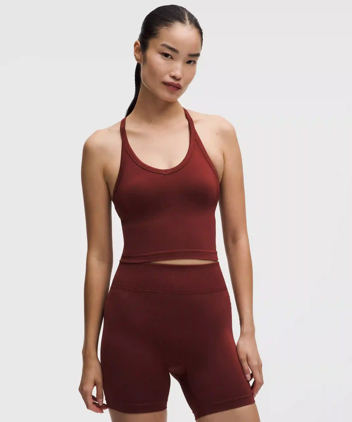 Get Low Cross-Back Training Tank Top *Light Support, B/C Cup