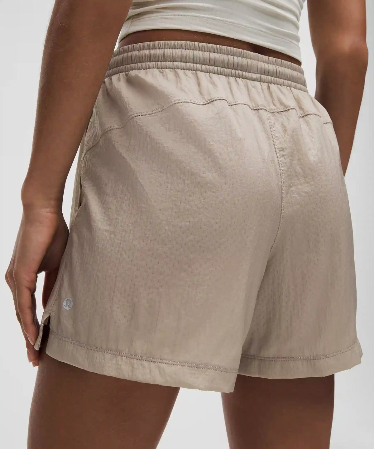 Lightweight Mid-Rise Active Short 5"