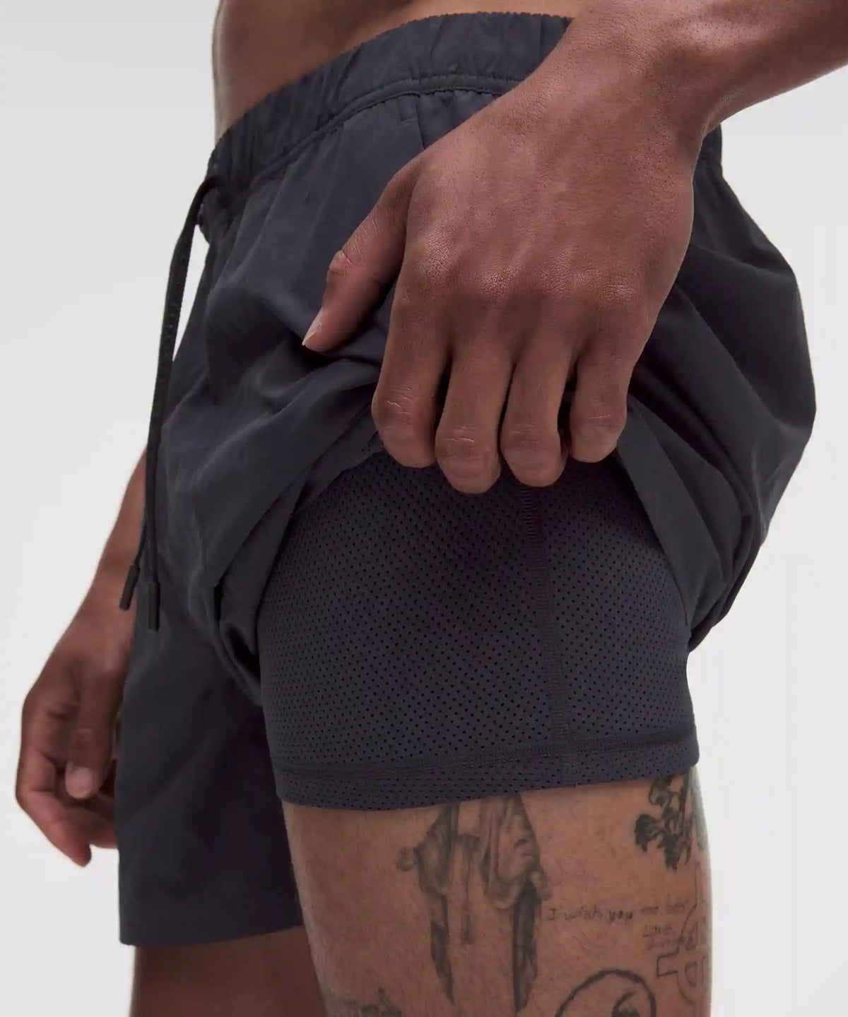 Beach to Trail Lined Short 5"