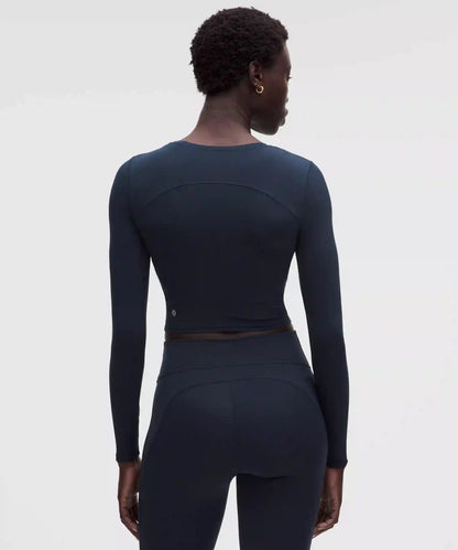 Unrestricted Power Cropped Long-Sleeve Shirt