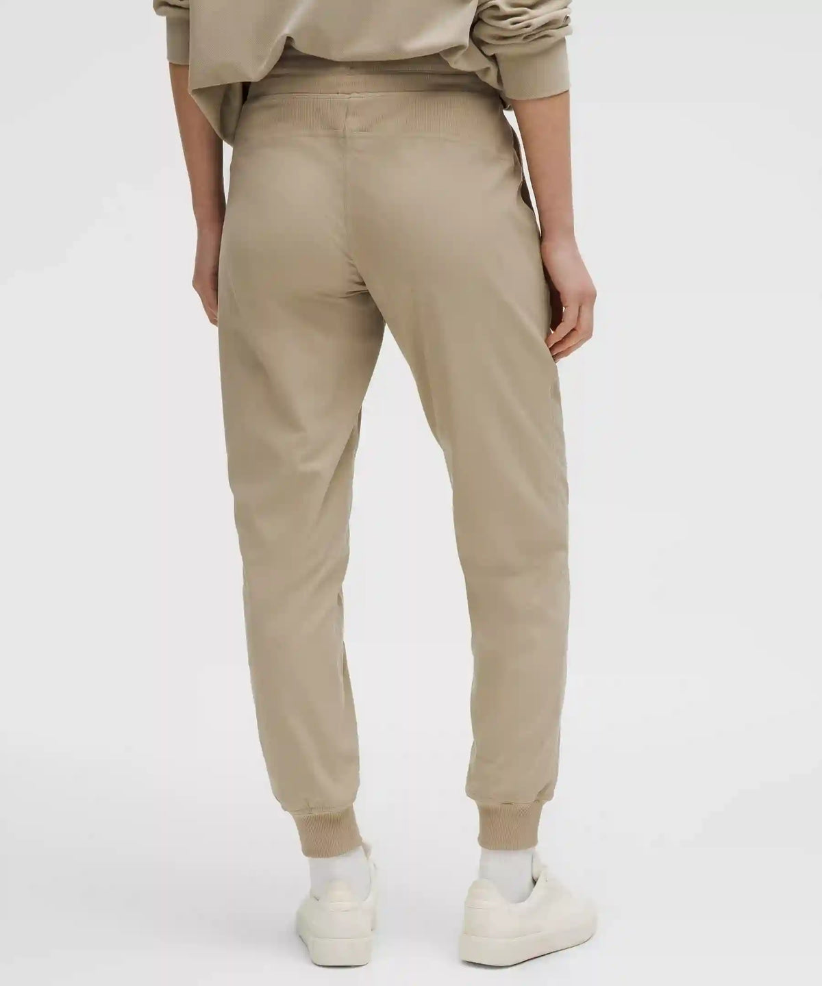 Dance Studio Mid-Rise Jogger *Full Length