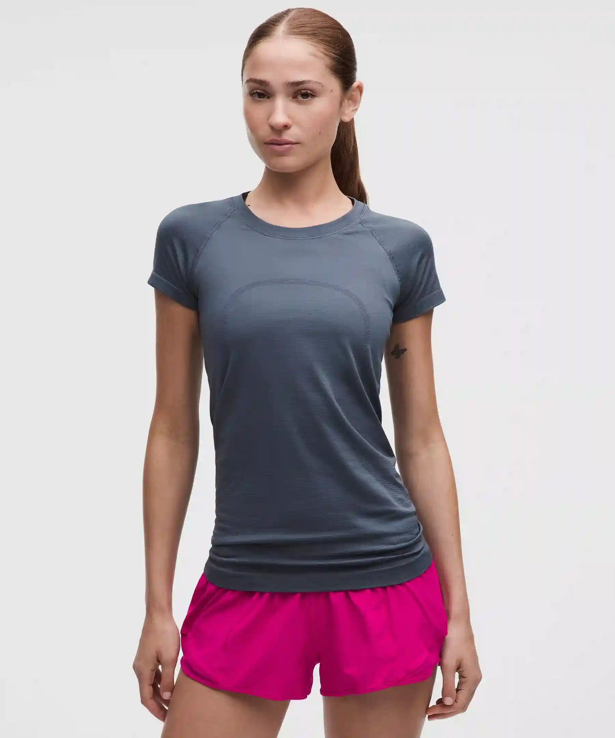 Swiftly Tech Short-Sleeve Shirt 2.0 *Hip Length