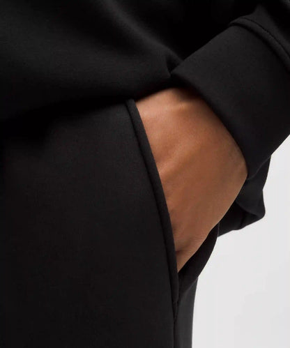Smooth Spacer Pintuck Pant *Regular