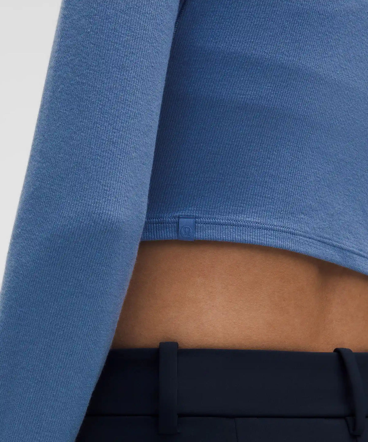 Hold Tight Straight-Hem Cropped Long-Sleeve Shirt